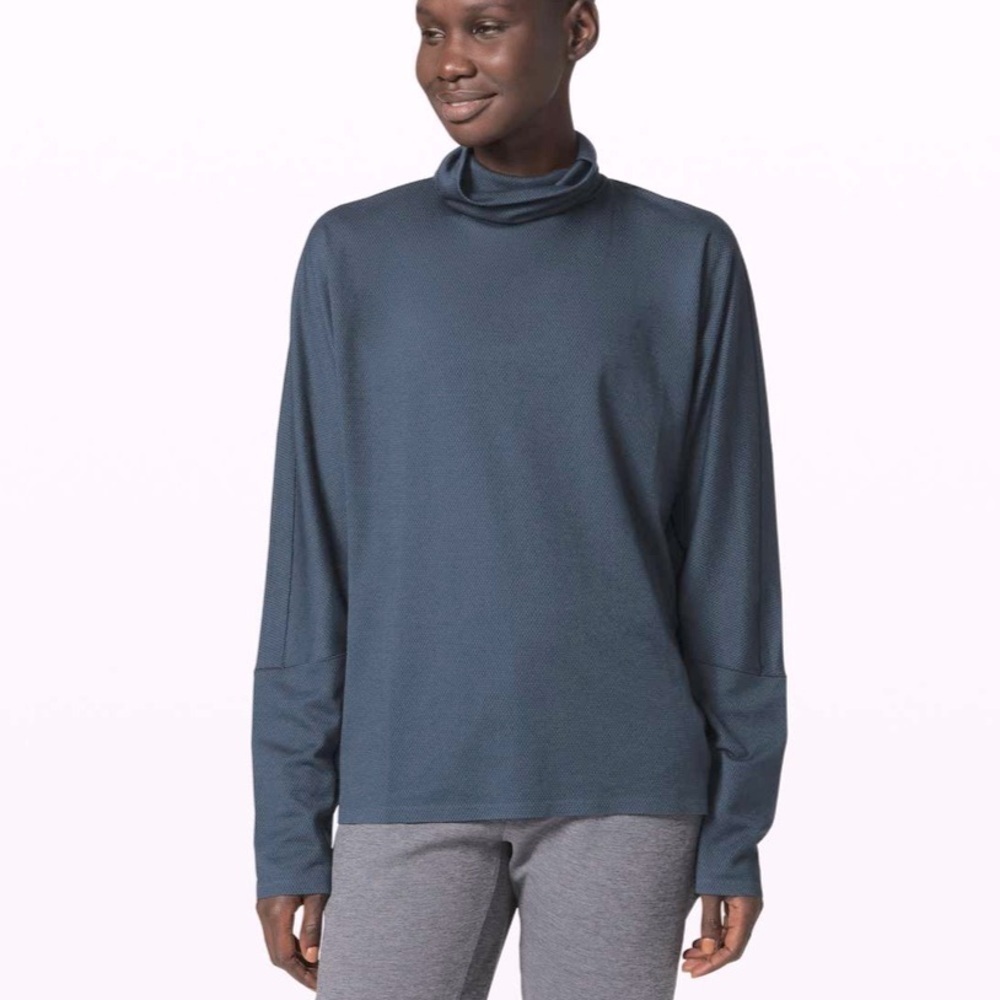 Lululemon Moraine Turtleneck Blue Sz XS